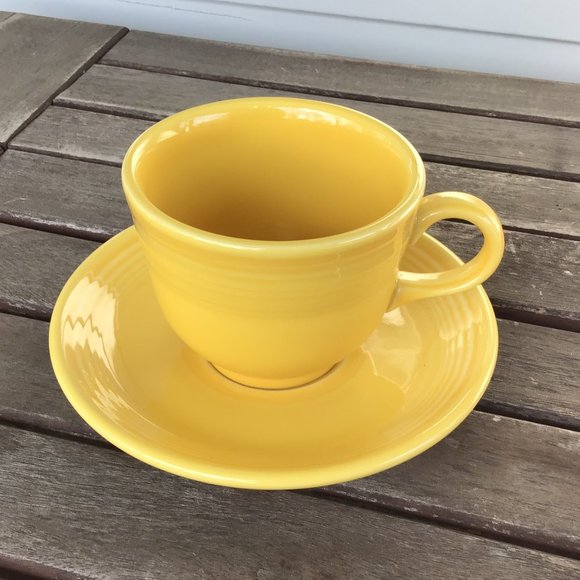 Fiestaware Cup and Saucer Set Yellow (Intro 1987) - Picture 1 of 5